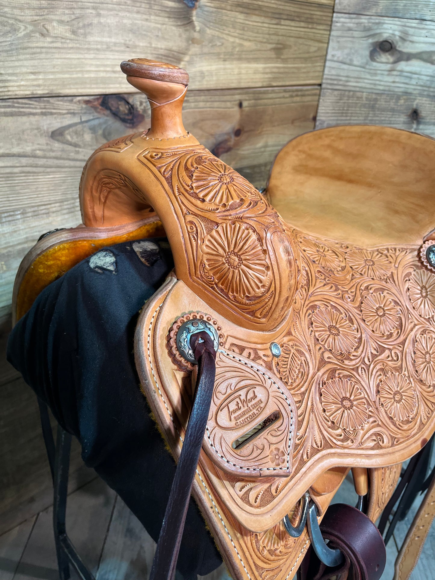 Trent Ward DL #2 Slinker Ranch Cutter ISRS771-25