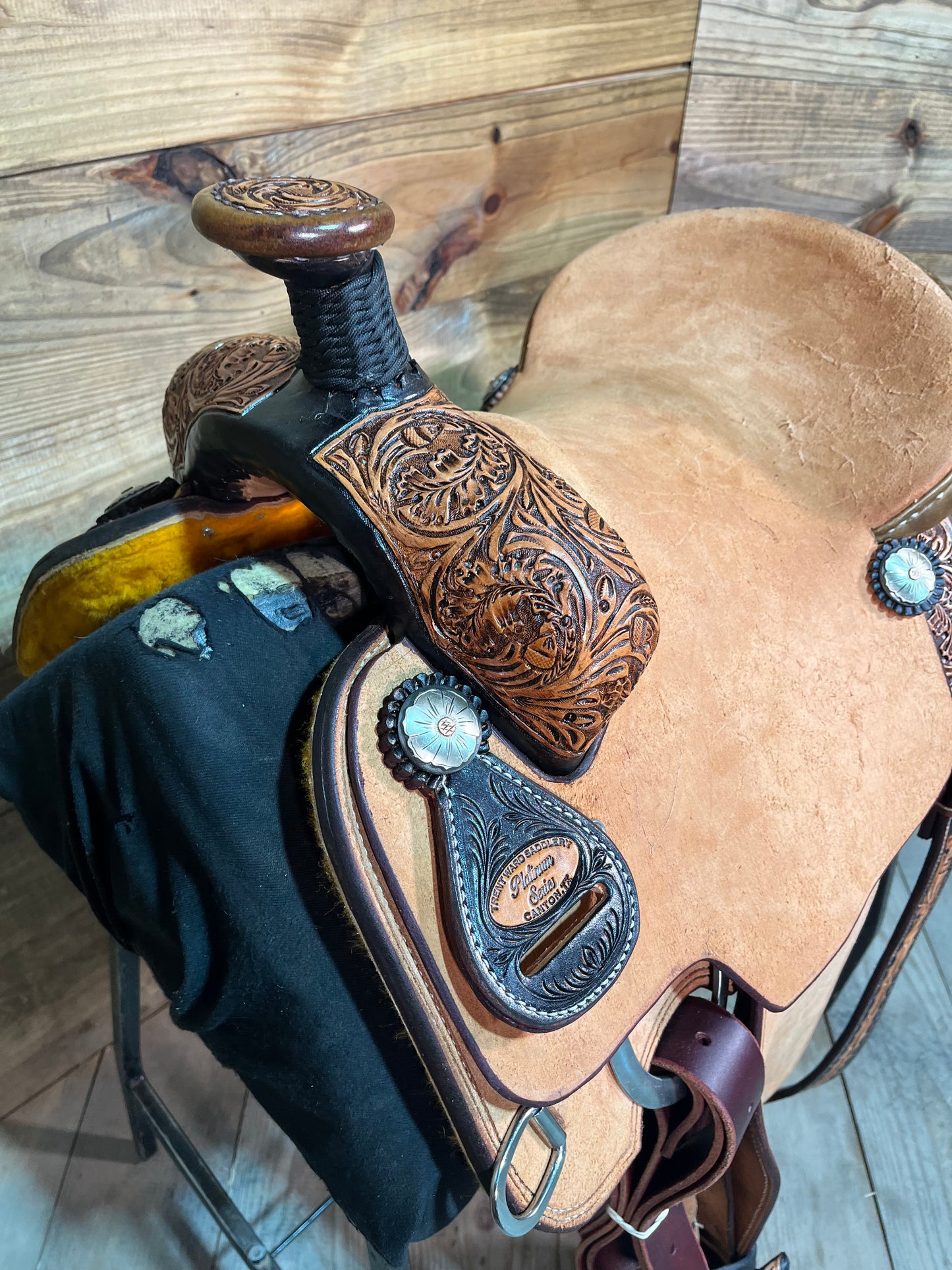 Trent Ward Platinum Roper ISPR1082-25