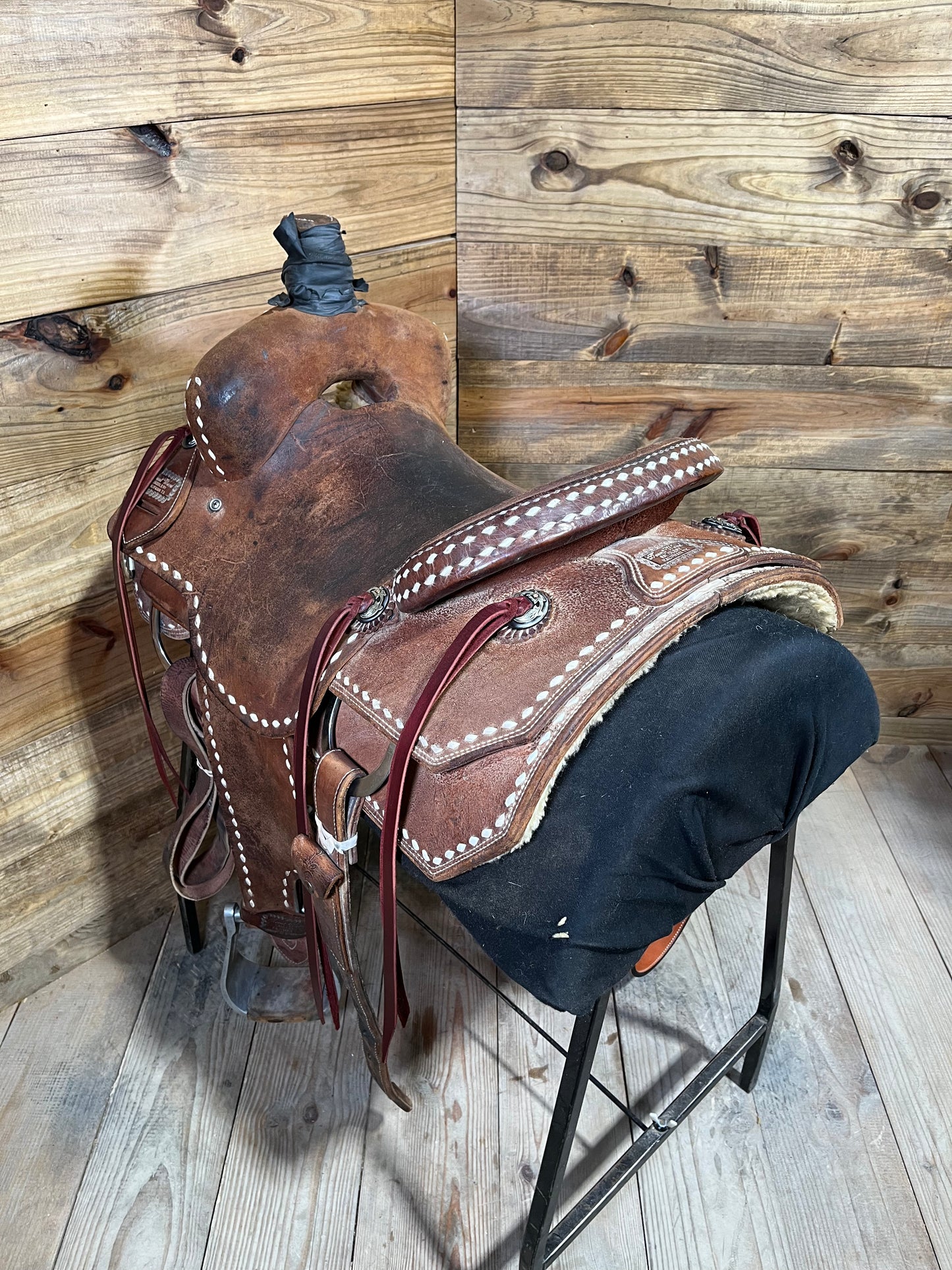 Trent Ward Ranch Cutter ISUSED1936