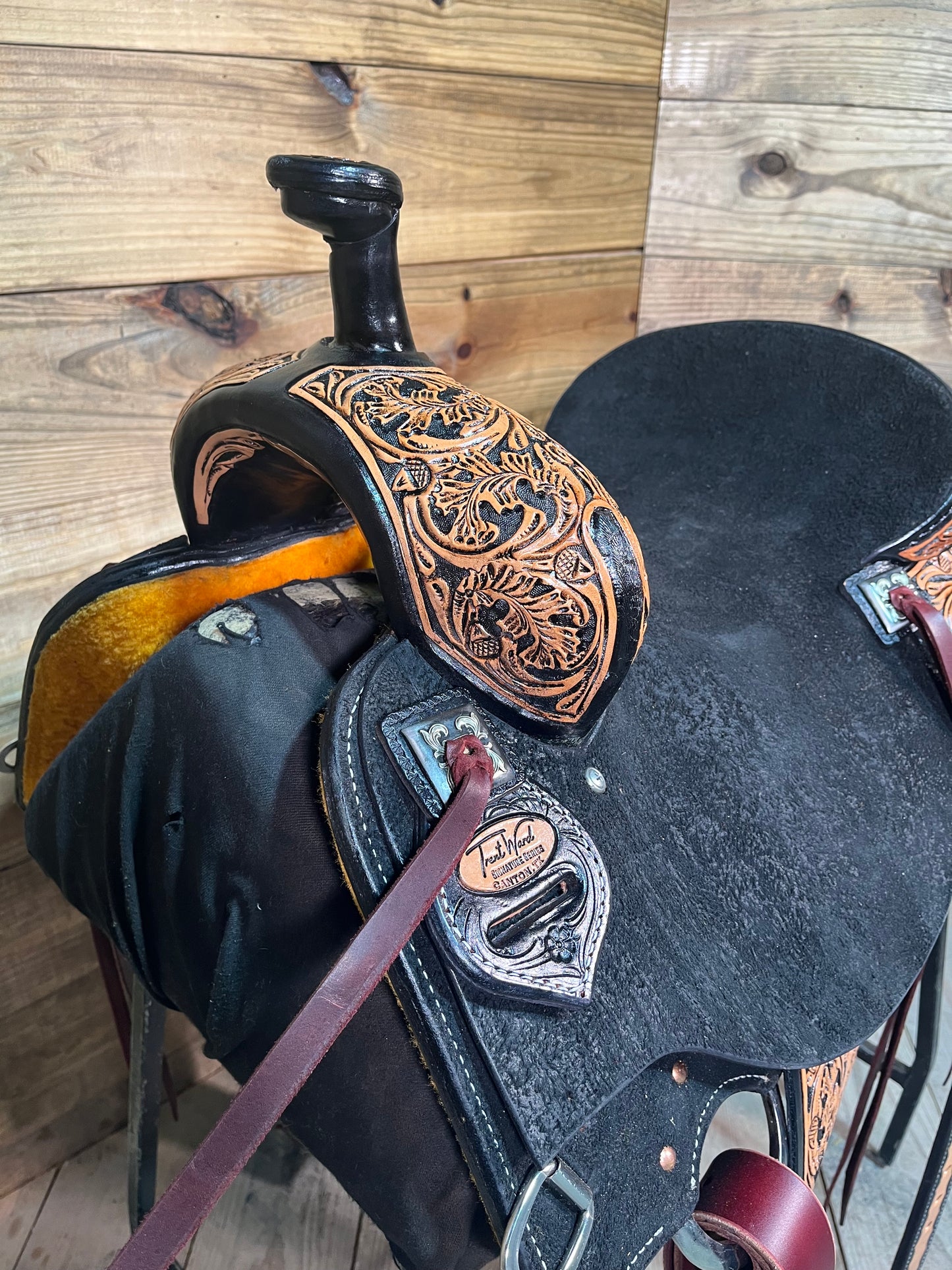 Trent Ward Signature BW Ranch Cutter ISRC379-25