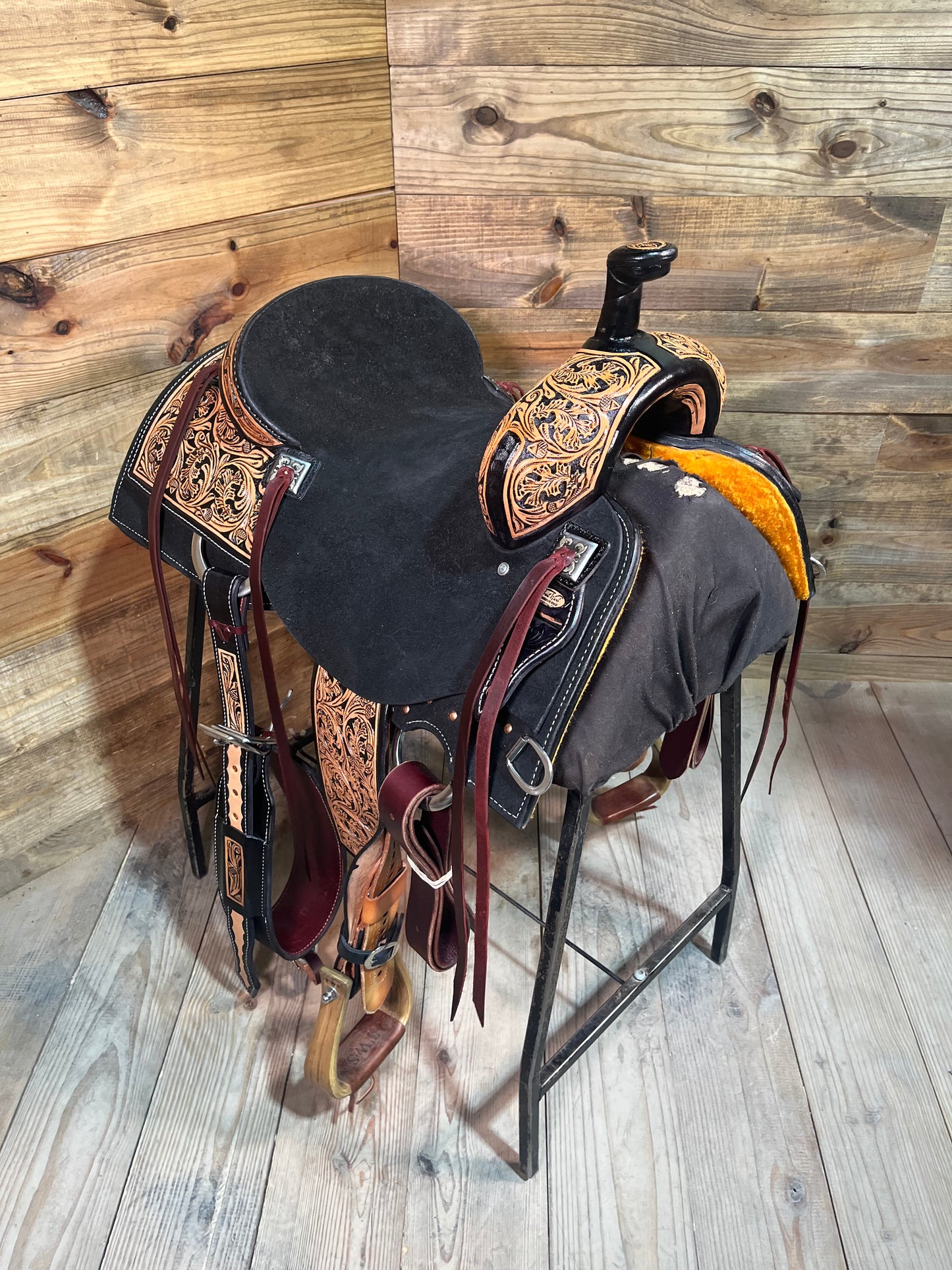 Trent Ward Signature BW Ranch Cutter ISRC379-25