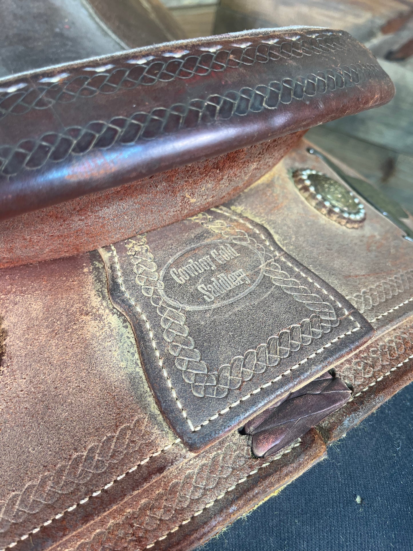 Cowboy Gold Roper ISUSED1952