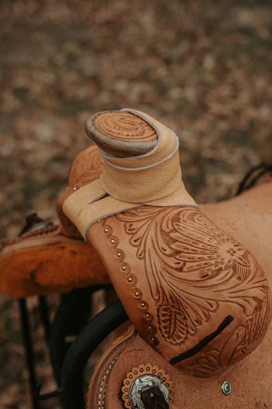 Hog Hide Horn Wrap